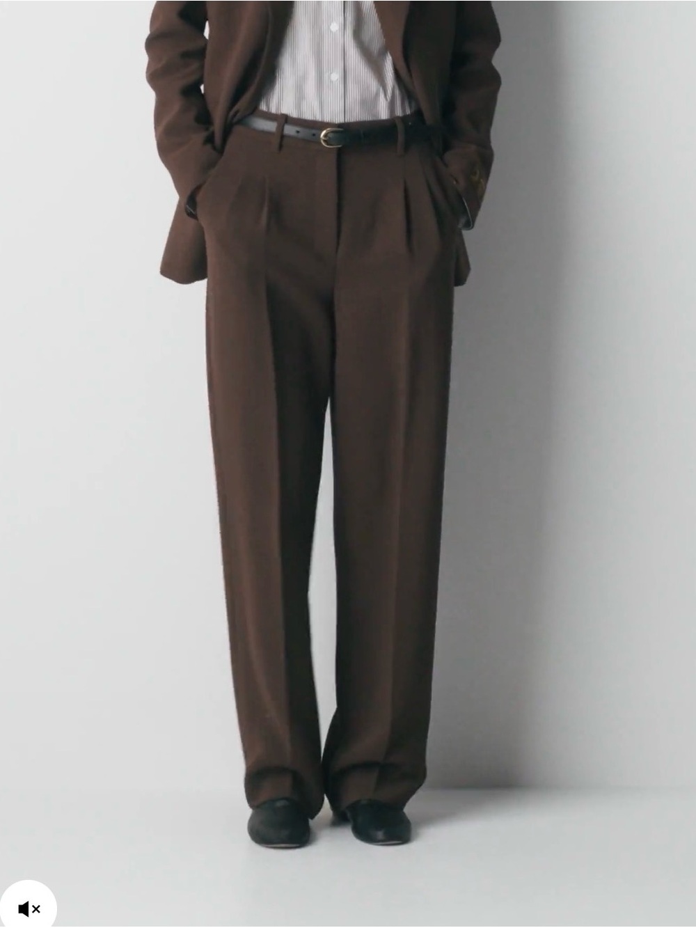 Aritzia Effortless Pants